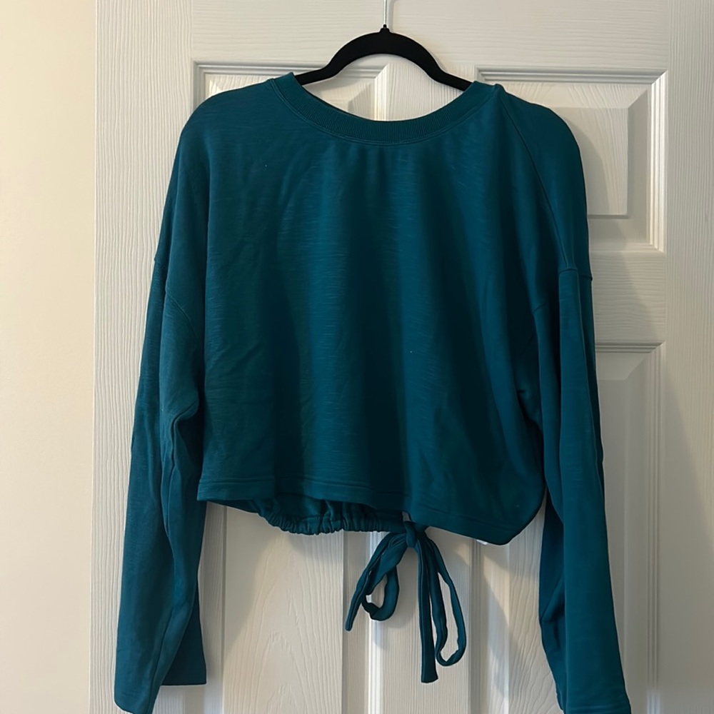 Fabletics long sleeve athletic top